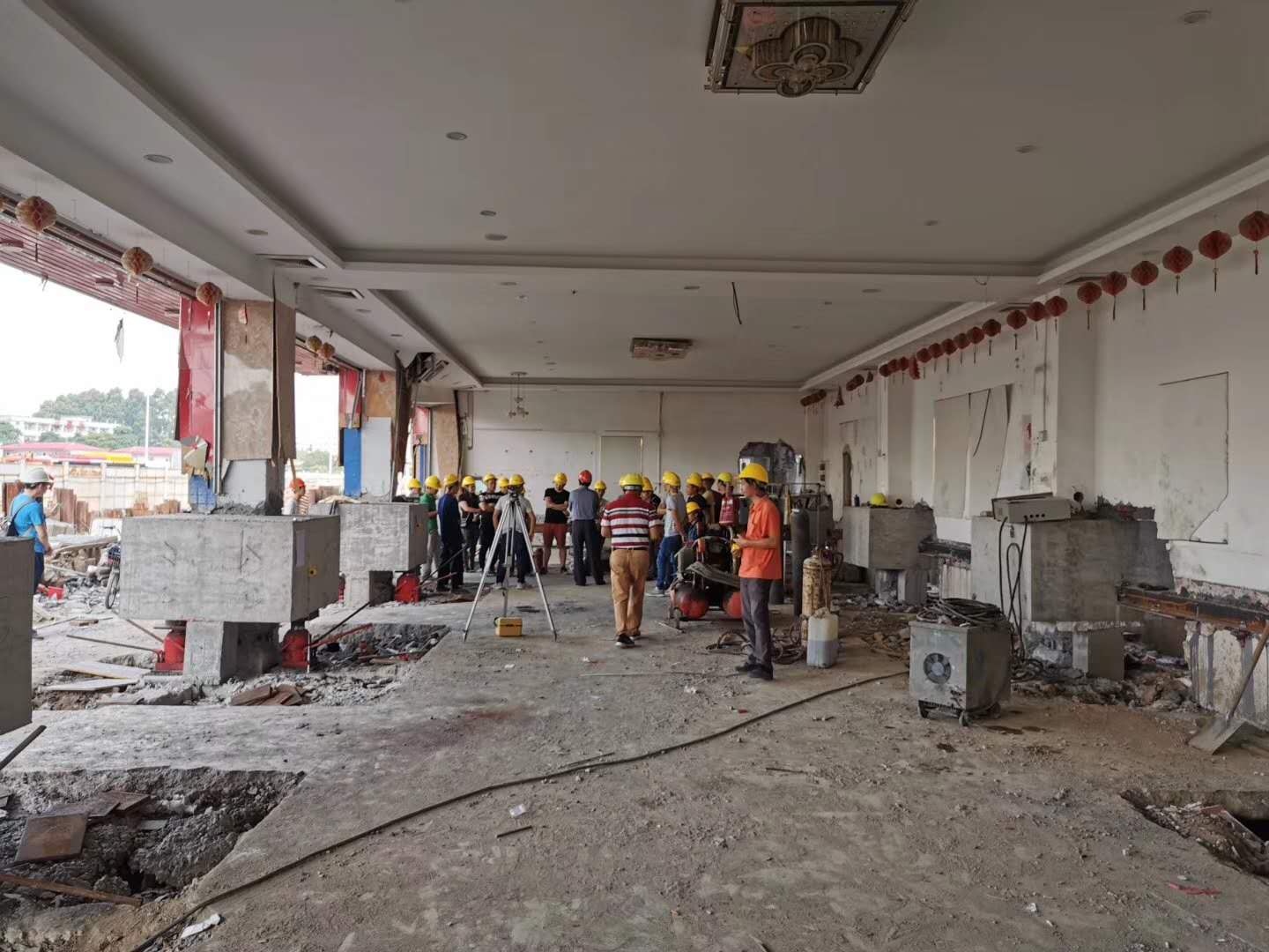 廣花一級公路地下綜合管廊及道路快捷化改造明挖管廊房屋加固工程