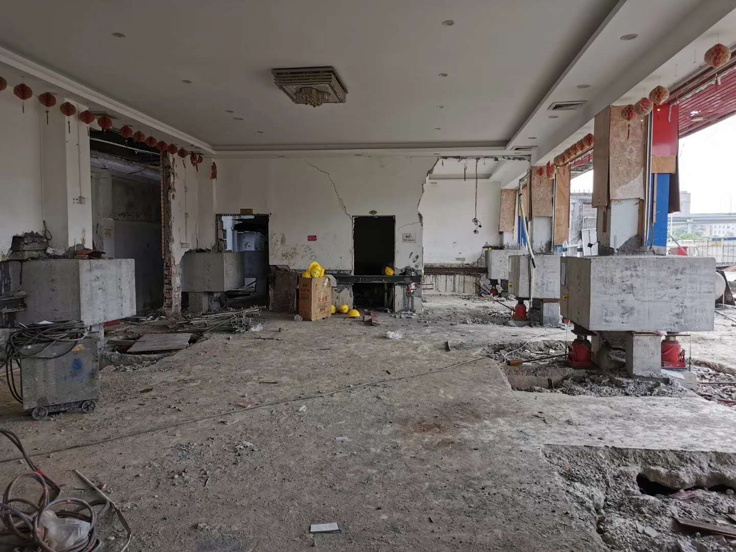 廣花一級公路地下綜合管廊及道路快捷化改造明挖管廊房屋加固工程