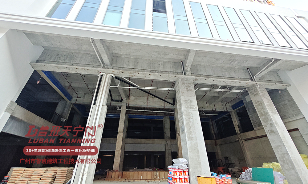 南海會展中心2座結構改造加固